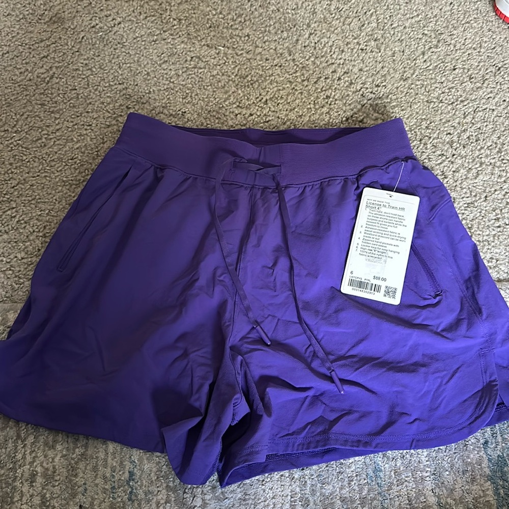 NWT lululemon license to train short